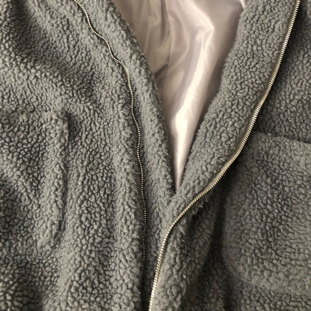 Grey teddy Jacket - Picture 4 of 4
